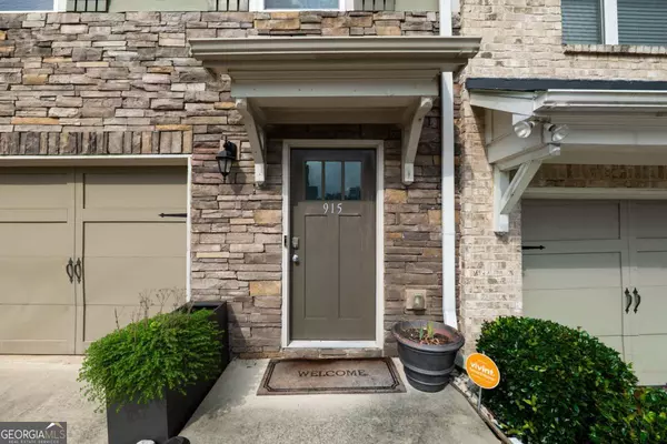 Atlanta, GA 30331,915 Society CIR SW