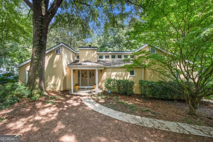 4321 King Springs RD SE, Smyrna, GA 30082