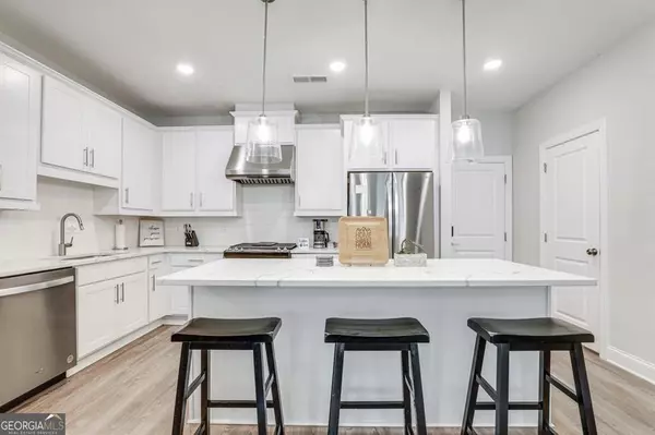 Atlanta, GA 30316,2428 Lakeshore LN SE