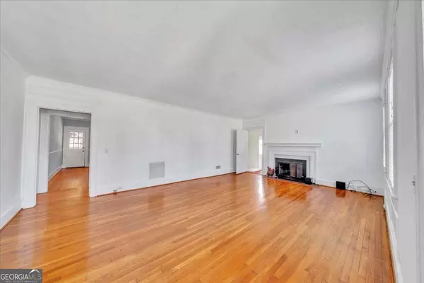 Americus, GA 31709,126 Bell ST