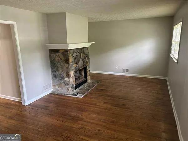 Atlanta, GA 30354,996 Forest Valley DR SE