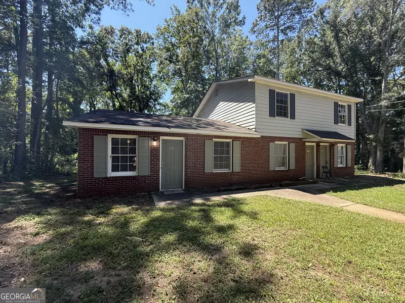 121 125 Lafayette CT, Lagrange, GA 30241