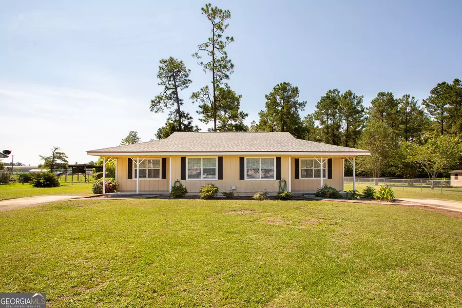 1953 - 1955 Elaine AVE, Waycross, GA 31503