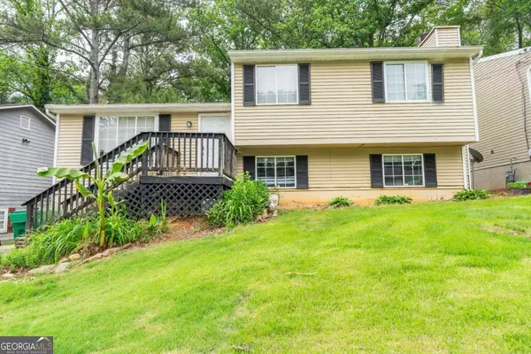 2080 Countydown LN, Stone Mountain, GA 30088