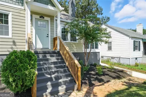 Atlanta, GA 30344,1891 FORREST AVE