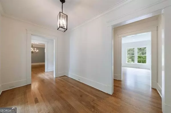 Atlanta, GA 30327,3375 Ridgewood RD NW