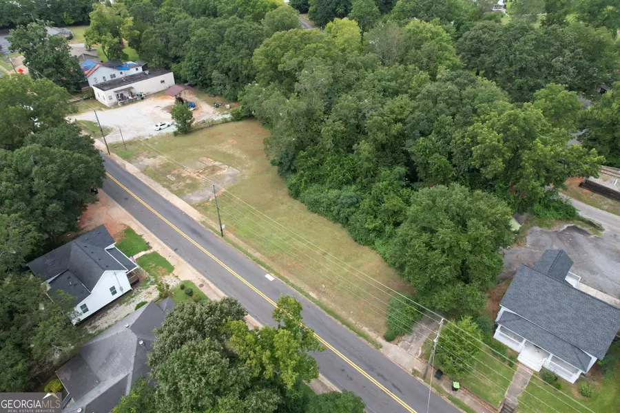 417 Barnesville ST, Thomaston, GA 30286