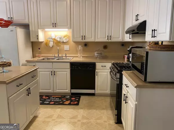 Atlanta, GA 30331,355 Wilma CT SW
