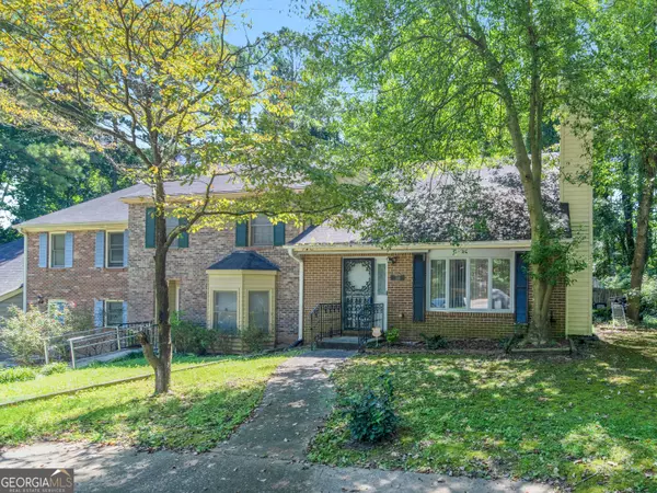Riverdale, GA 30274,7086 Williamsburg DR