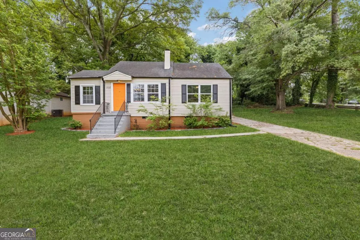 Atlanta, GA 30310,992 Estes DR SW