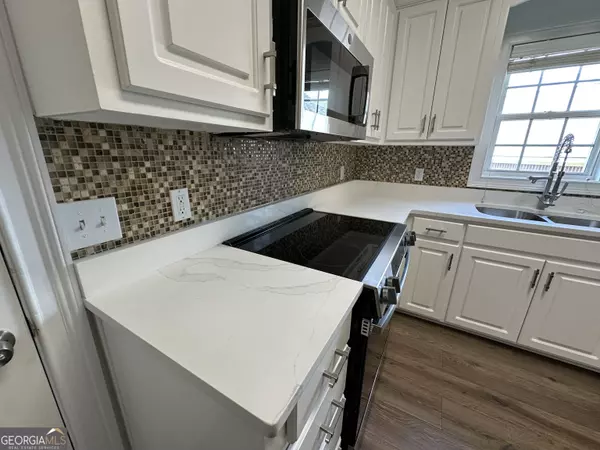 Auburn, AL 36830,1831 Shadow Bend LN