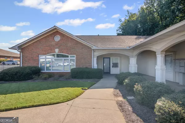 Newnan, GA 30265,1605 E Hwy 34