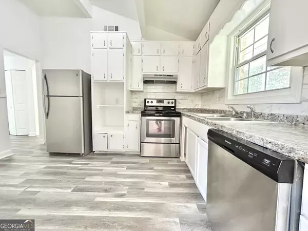 Atlanta, GA 30331,688 Plainville DR SW