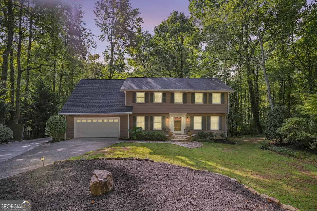 Roswell, GA 30075,10555 Shallowford RD