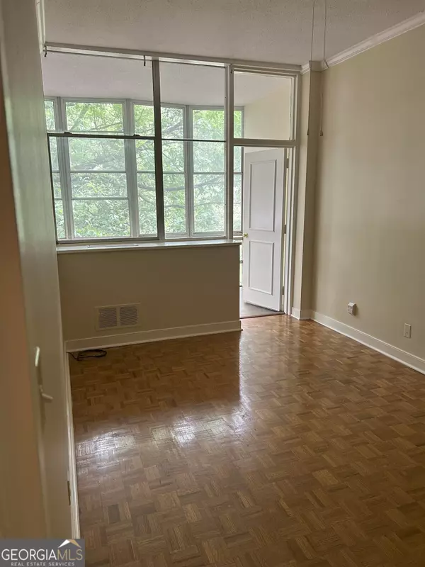 Atlanta, GA 30305,3060 PHARR COURT NOR NW #318