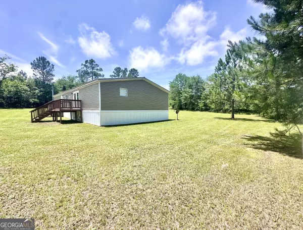 Claxton, GA 30417,802 Alberta & Willie Robinson