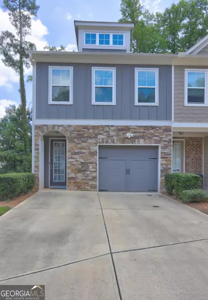 2256 Triple Crown LN, Lithonia, GA 30058