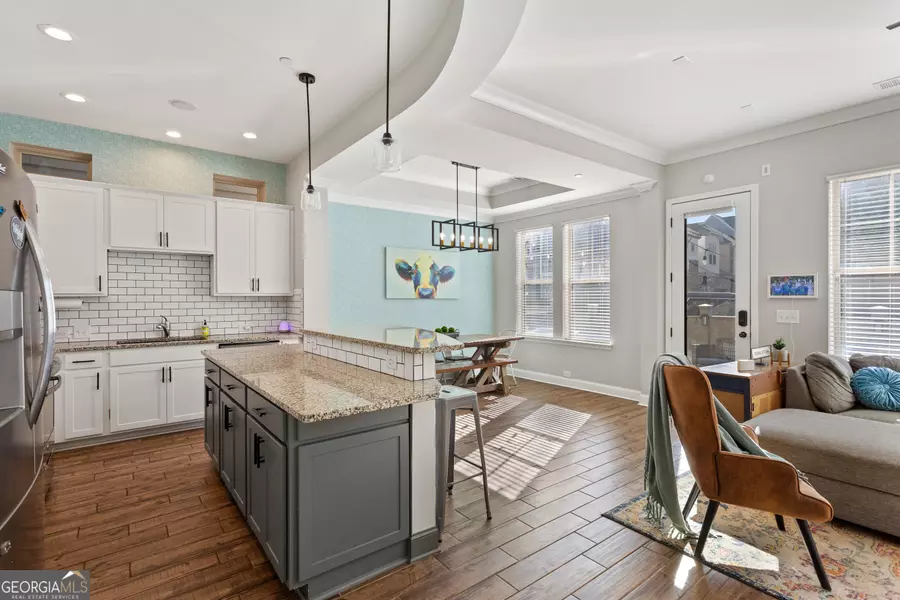 204 DELLWOOD DR, Smyrna, GA 30080