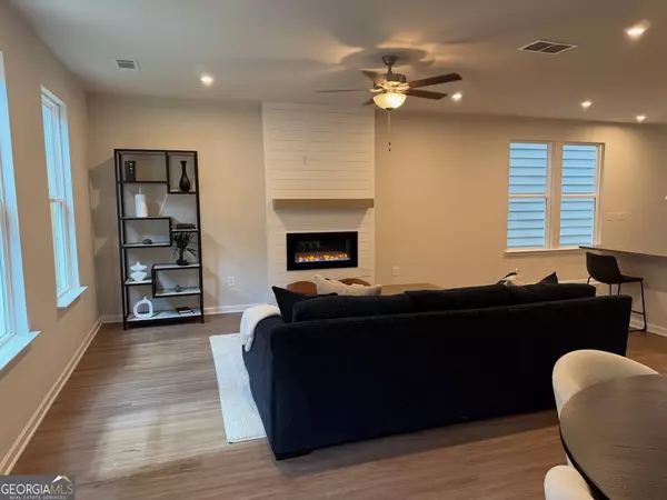 Kennesaw, GA 30144,702 Smokey Quartz WAY