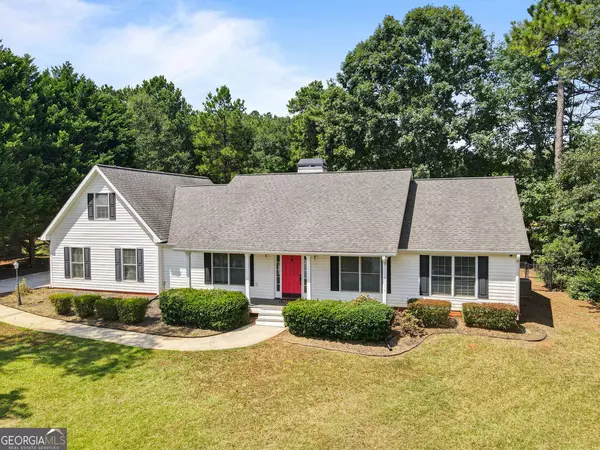 84 Hidden Lakes CT, Newnan, GA 30263