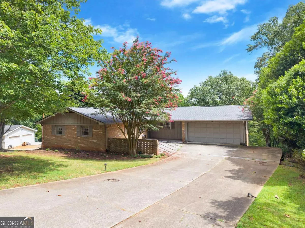 Gainesville, GA 30501,617 Mountain View CIR