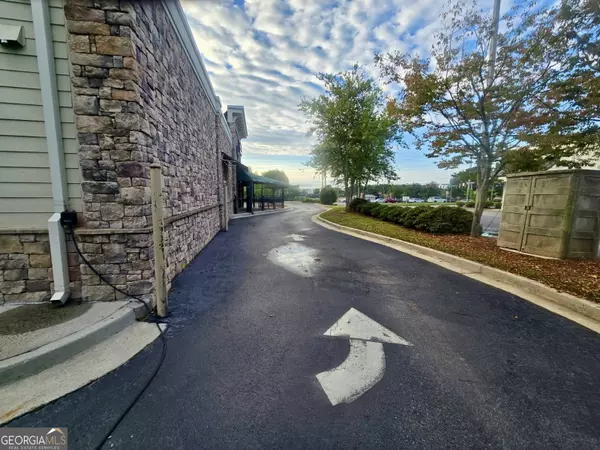 Alpharetta, GA 30005,11730 Jones Bridge RD #A