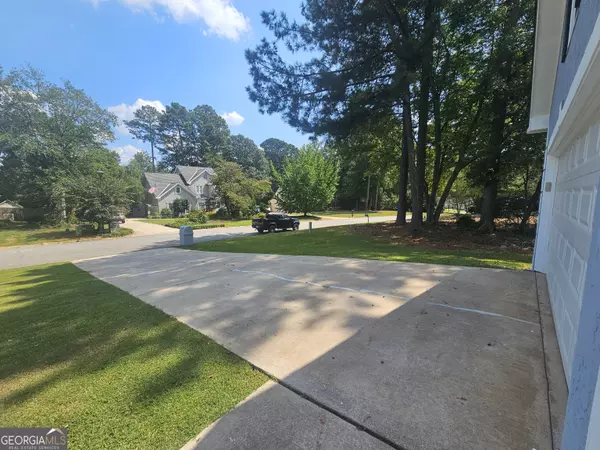 Newnan, GA 30265,30 Glenridge DR
