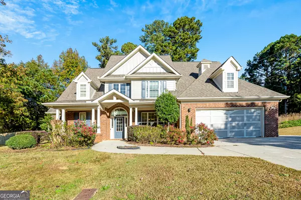 2474 Starfire LN, Loganville, GA 30052