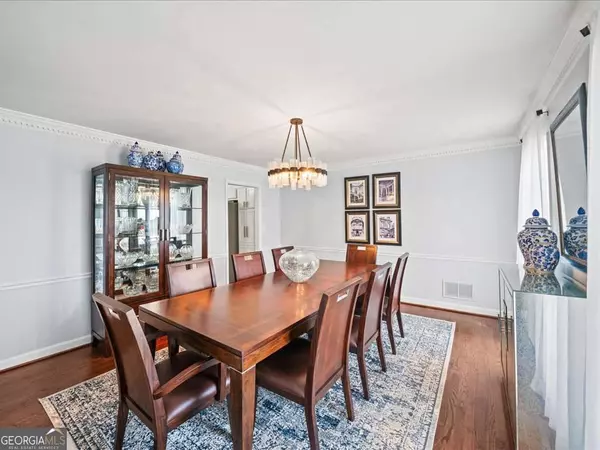 Dunwoody, GA 30338,5395 Mount Vernon WAY
