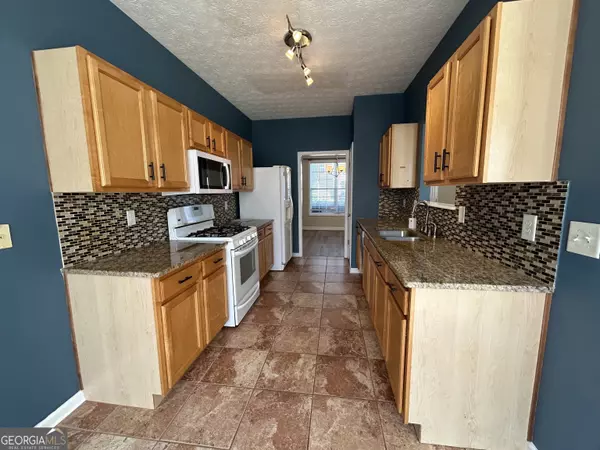 Cumming, GA 30040,2934 Greyhawk LN