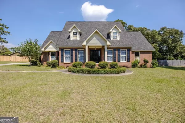 206 Ridge CIR, Dublin, GA 31021