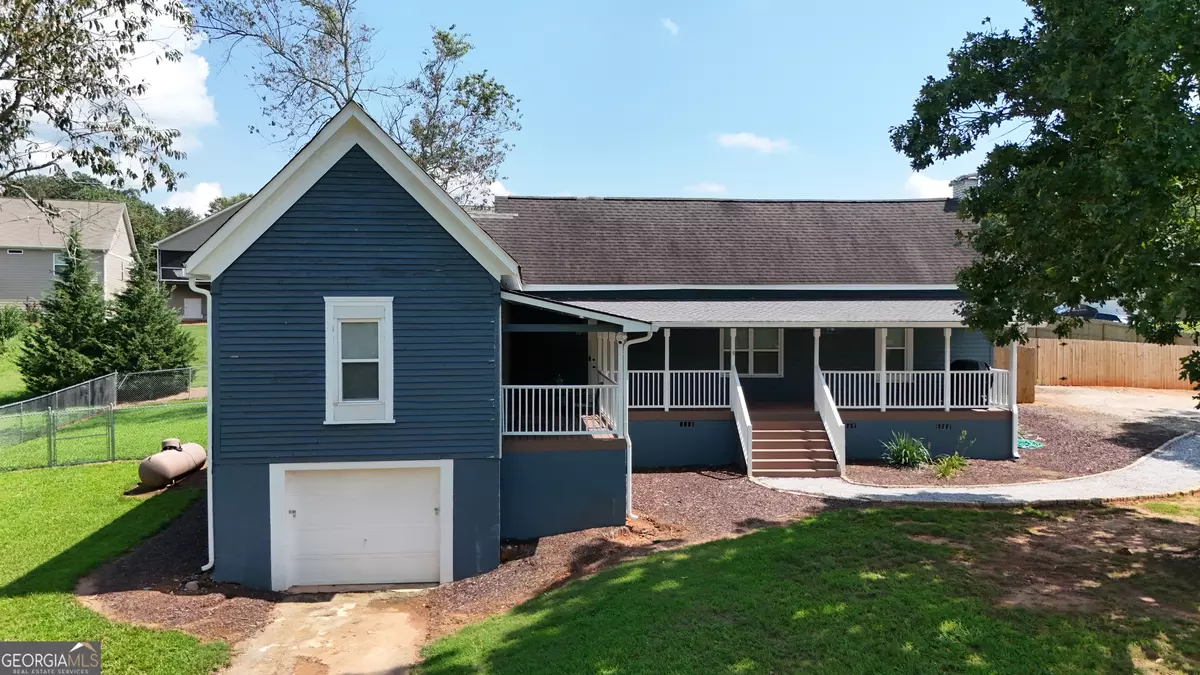 Cornelia, GA 30531,680 Elrod ST