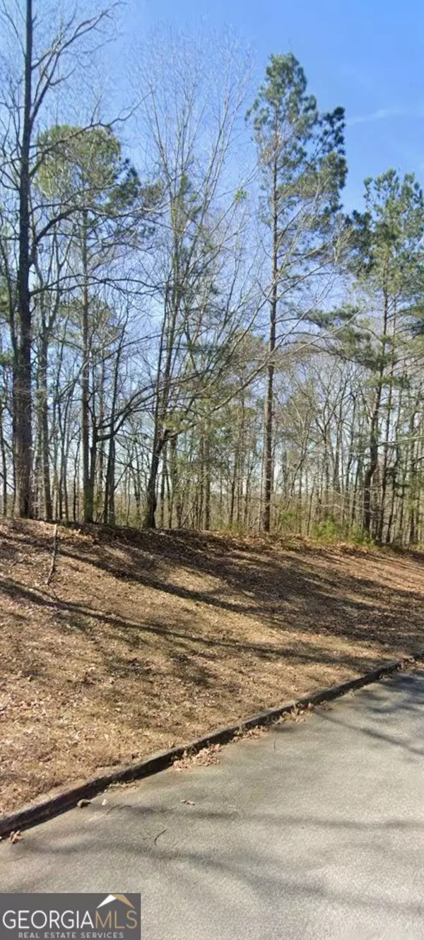 Lagrange, GA 30240,205 Long Cove DR