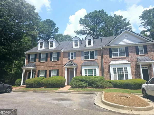 1318 Guilderoy CT, Austell, GA 30106
