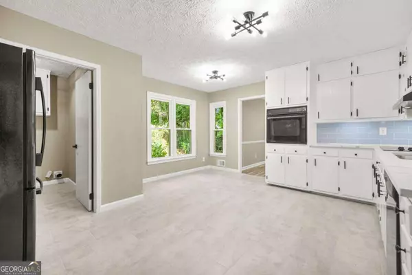 Stone Mountain, GA 30087,5226 Cumberland WAY