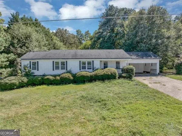 6867 LAURELWOOD, Douglasville, GA 30135