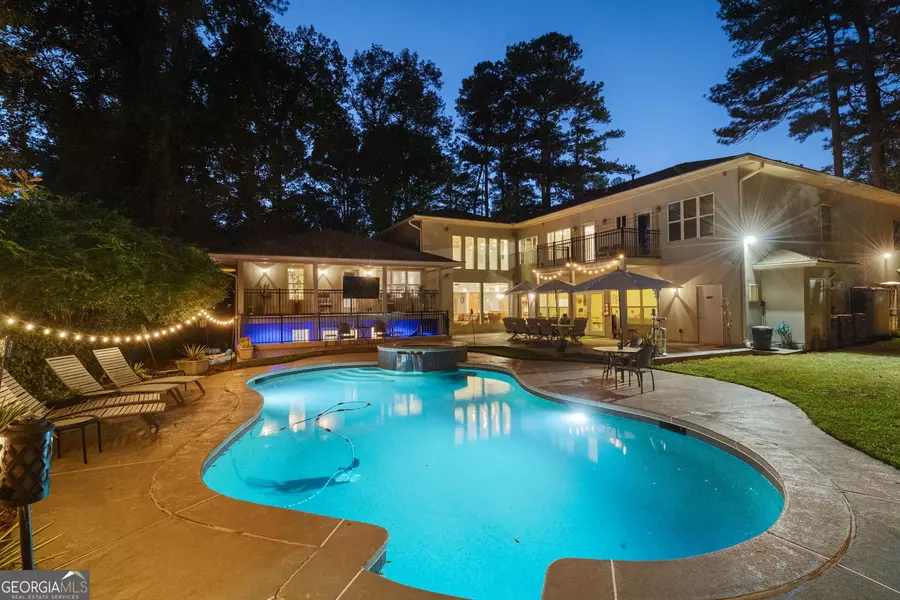 2994 E Ramble LN, Decatur, GA 30033