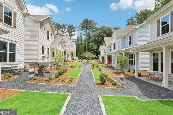 Clarkston, GA 30021,911 East Green LN