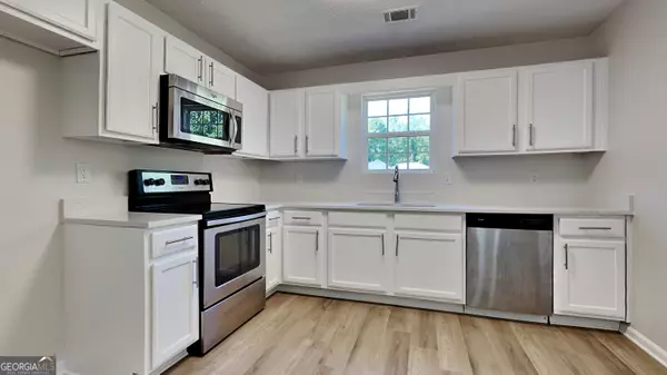 Hampton, GA 30228,10961 Big Sky DR