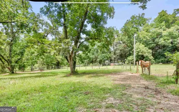 Griffin, GA 30223,2524 E Mcintosh RD