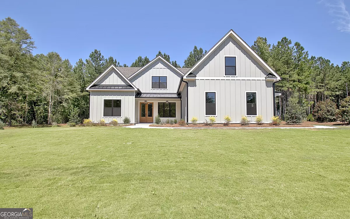 Brooks, GA 30205,165 Grace Hope DR