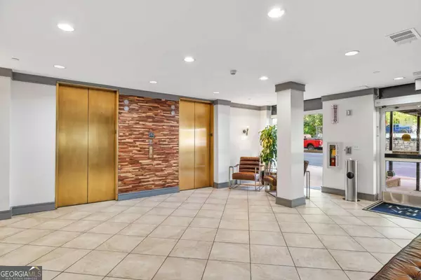 Atlanta, GA 30309,1101 Juniper ST #926