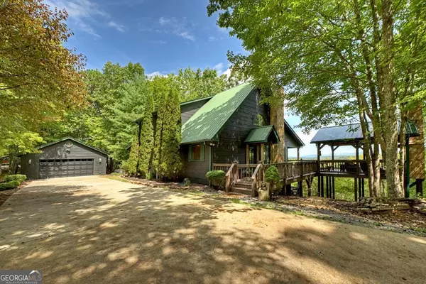 296 Overlook RD, Blue Ridge, GA 30513