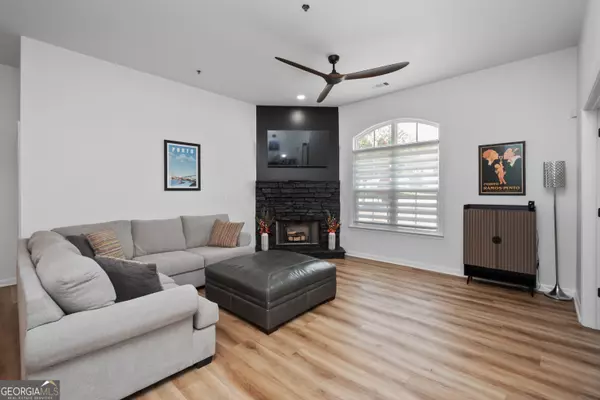 Newnan, GA 30263,71 Thomaston ST