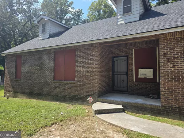 556 Bolton RD NW, Atlanta, GA 30331