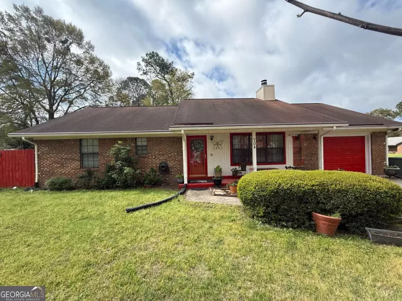 704 Olive ST, Hinesville, GA 31313