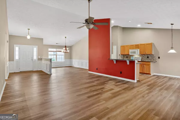 Ball Ground, GA 30107,8310 River Hill Commons DR