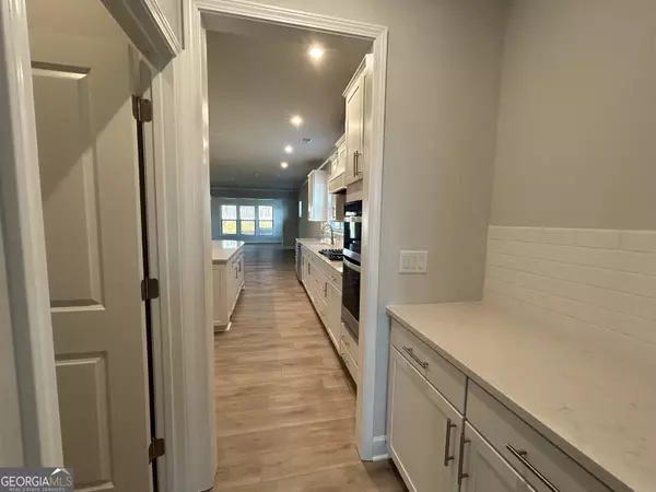 Peachtree City, GA 30269,450 Bandon WAY