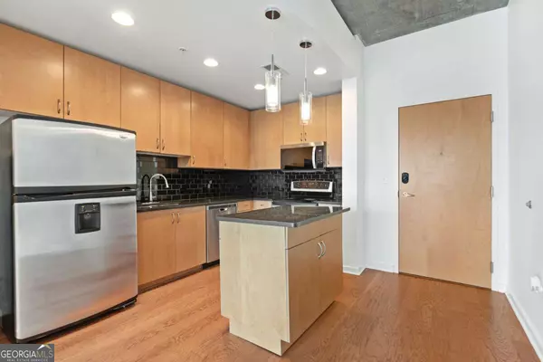 Atlanta, GA 30308,860 Peachtree ST NE #1313