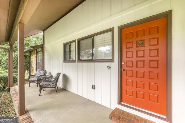 Warner Robins, GA 31088,102 Sweetwater CT
